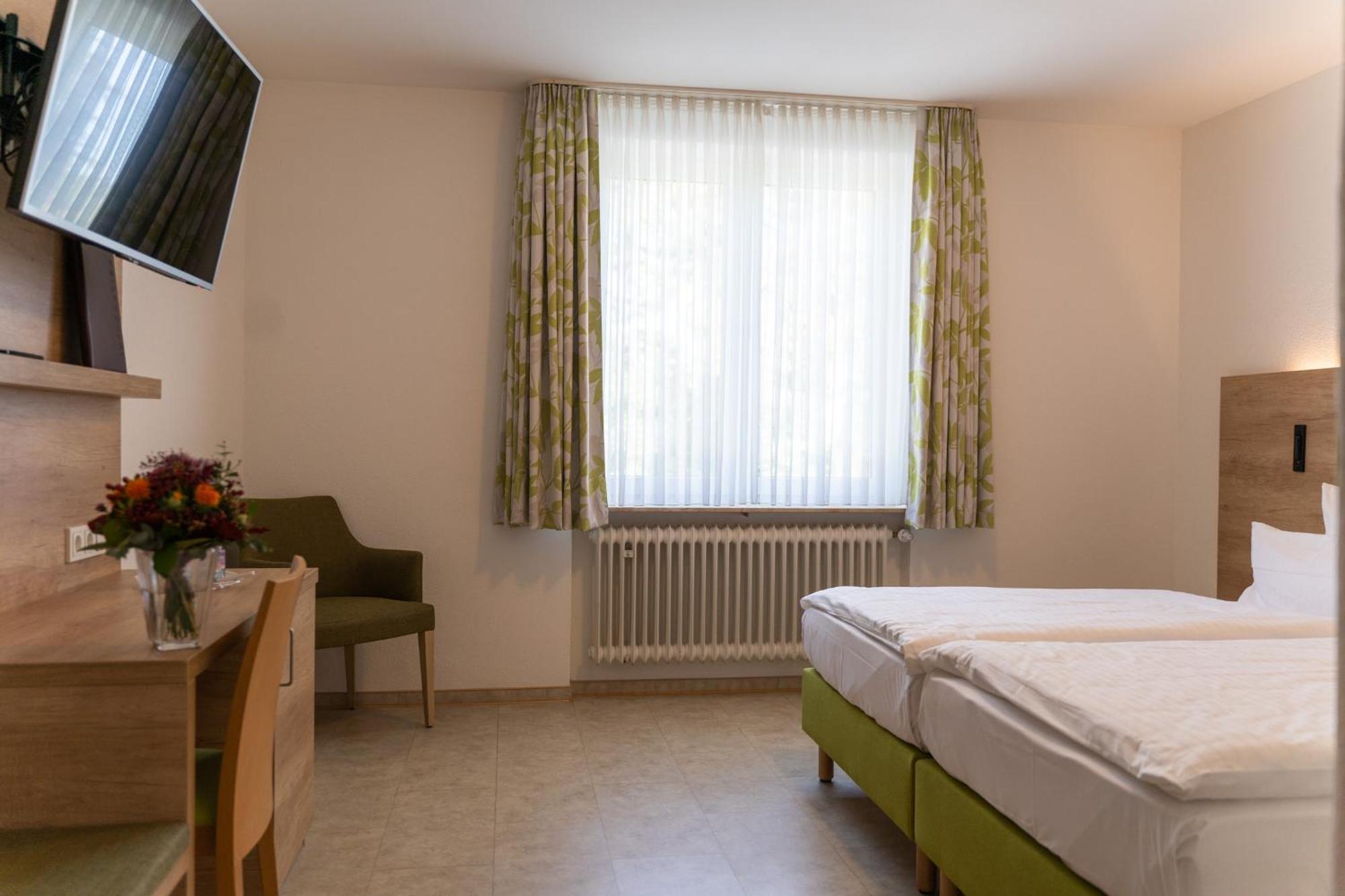 זימרן Hotel Bergschloesschen מראה חיצוני תמונה