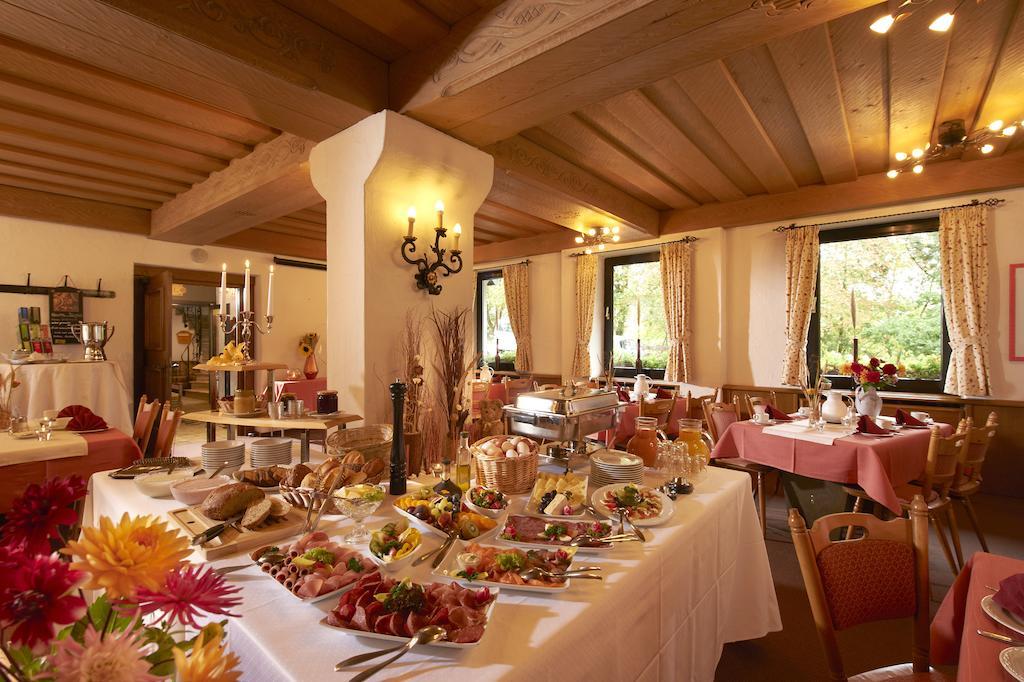 זימרן Hotel Bergschloesschen מראה חיצוני תמונה