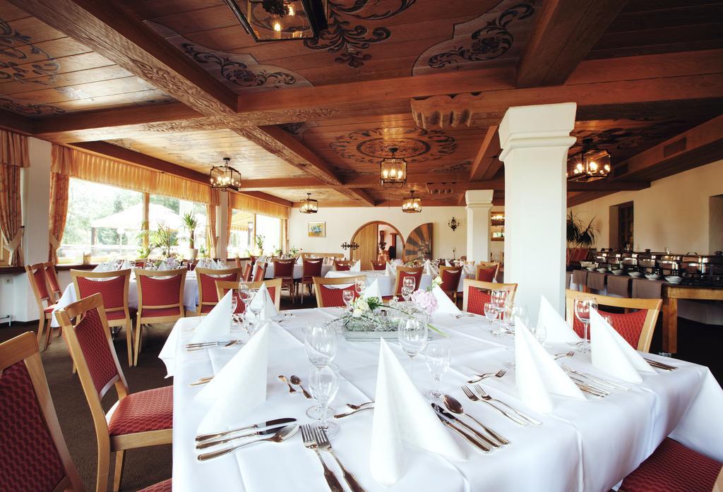 זימרן Hotel Bergschloesschen מראה חיצוני תמונה