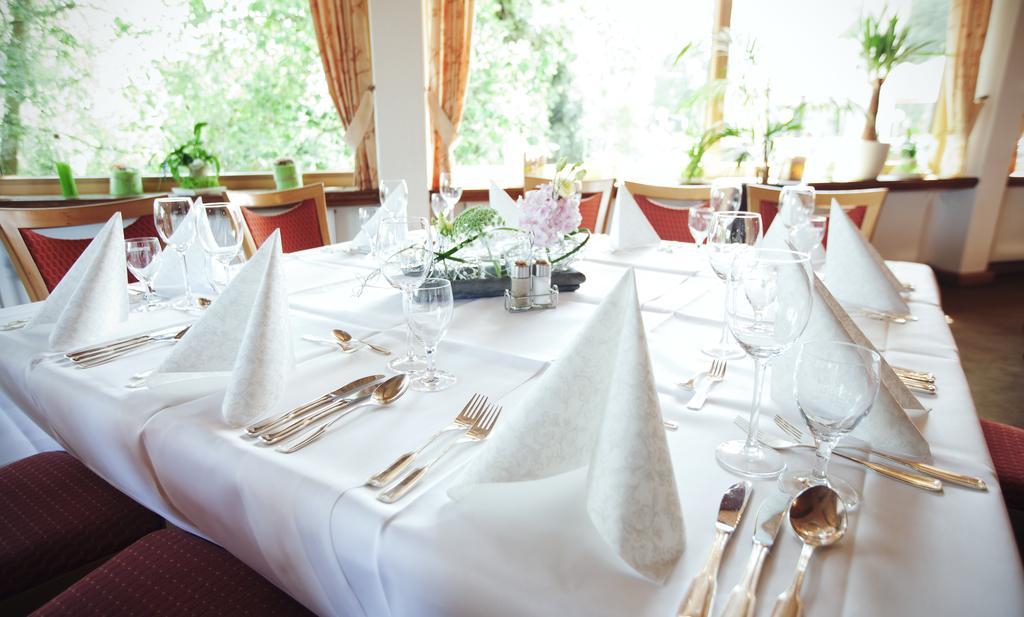 זימרן Hotel Bergschloesschen מראה חיצוני תמונה